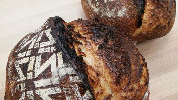 Nizi's Bakery bread